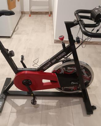 spin bike so 1800