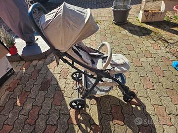 passeggino ultraleggero Mast M2