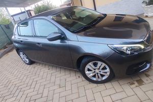 Peugeot 308 1.5 BlueHDi 130CV 2019 – 102.000 km
