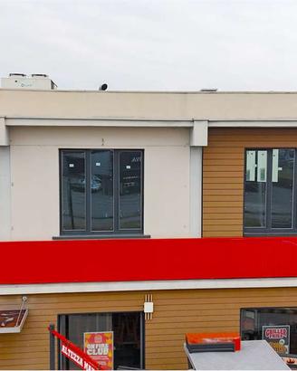 Spazio Commerciale Caravaggio per uffici direziona