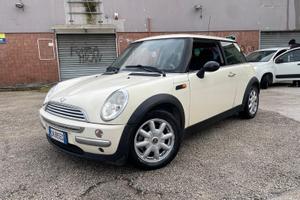 Mini Cooper One 1.6benz Full Soli100milaKM