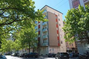 Luminoso Bilocale 2 balconi Citylife - Vuoto - Da