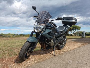 Yamaha XJ6 - 2009