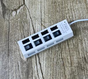 Hub USB 2.0 ad Alta Velocità con 4 Porte Indipende