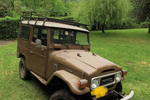 Toyota BJ 40