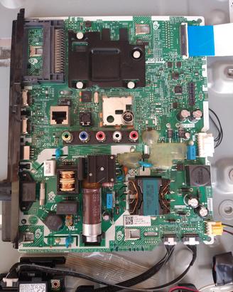 Ricambi Samsung 32" UE32T4300AK (Pannello Guasto) 