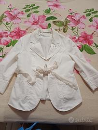 Giacca bianca con maniche 3/4 e ricamo sul retro