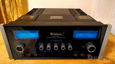 AMPLIFICATORE MCINTOSH MA 8900