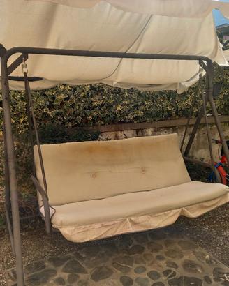 dondolo da giardino 