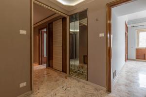 5 vani tra Villa Bellini e Via Androne