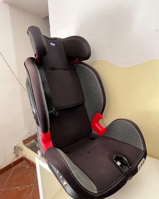 Seggiolino auto Chicco Akita fix