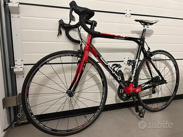 Bicicletta da corsa in carbonio bmc slc01