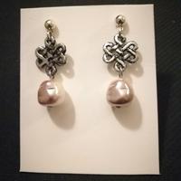 Orecchini con perle di fiume