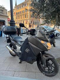 Honda Integra - pezzi di ricambio