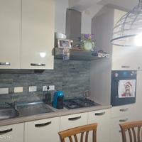 cucina completa in buone condizioni