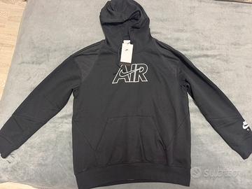 Felpa Nuova con Cartellino