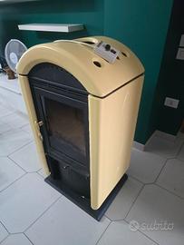 stufa a legna piazzetta