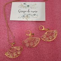 collana e orecchini 
