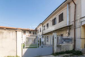INCIRANO: BILOCALE LIBERO SUBITO, SENZA SPESE!!