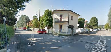 Bilocale con garage a Osnago