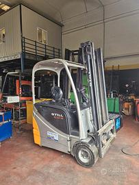 Carrello elevatore elettrico marca STILL portata 1