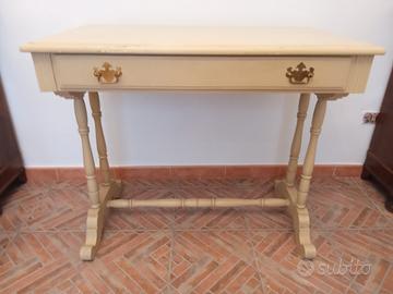 Tavolo versatile shabby chic, bistrot.