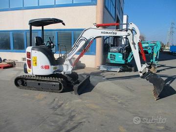 Miniescavatore usato Komatsu PC27 MR-2