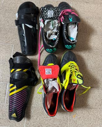Scarpe da calcio + parastinchi
