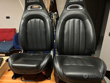 Sedili in pelle nera 500 abarth