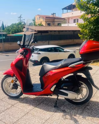 HONDA SH 150 TUTTO INCLUSO ANCHE PASSAGGIO! MINI