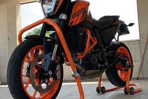 Ktm Duke 690