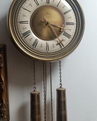 antico orologio da parete a pendolo Junghans