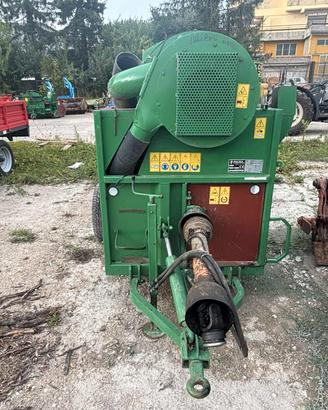 RACCOGLITRICE FACMA USATA CIMINA C 200