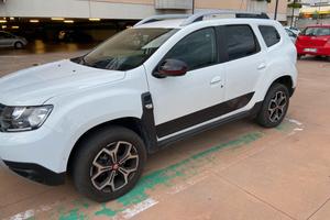 Dacia Duster Techroad 1.6 SCE GPL