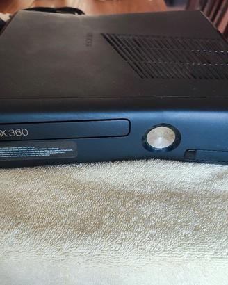 Xbox 360 + Kinect + 3 giochi
