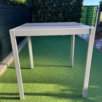 Tavolo da giardino in alluminio