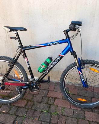 MTB  TREK 4400
