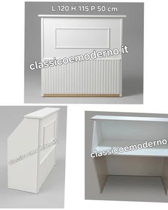 bancone reception cannettato con boiserie e oro