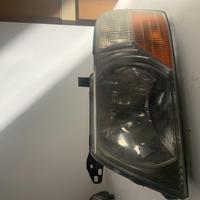 FARO ANTERIORE SINISTRO MITSUBISHI Pajero 5a Serie