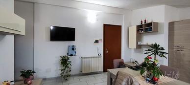 Ampio bivano arredato