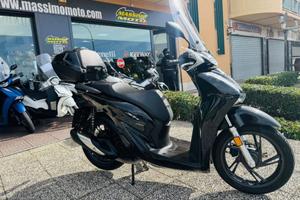 HONDA SH 150 TUTTO INCLUSO ANCHE PASSAGGIO!