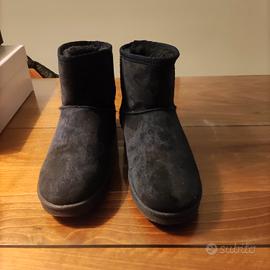 stivaletti blu con pelliccia 