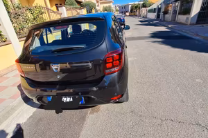 Dacia Sandero colore nero  Km 37.674