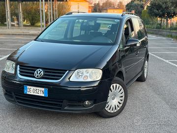 Volkswagen touran 2.0 tdi