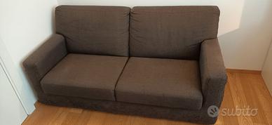 Divano 3 posti marrone Poltrone e Sofà