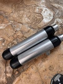 Terminali di scarico v rod