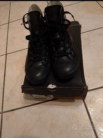 Converse Total black 