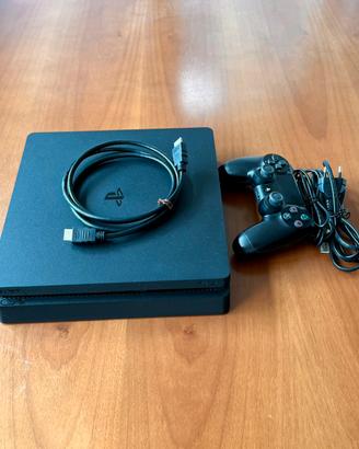 PlayStation 4 Slim 1 TB.