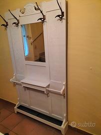 appendiabito  liberty in legno laccato 