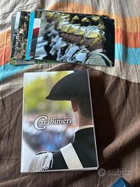 Set 11 cartoline illustrate Carabinieri.